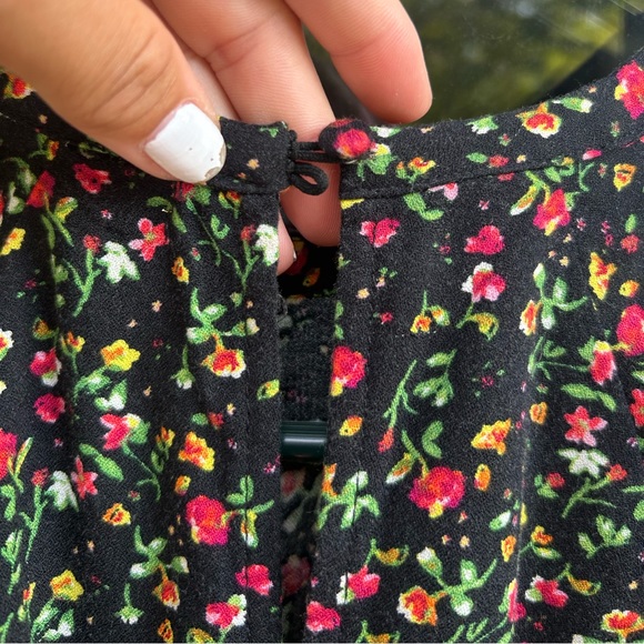 AFRM X NORDSTROM Spring Garden Ditsy puff sleeve cropped blouse - Picture 12 of 16